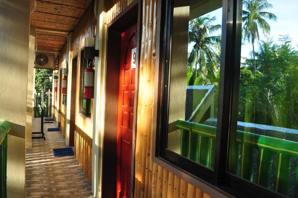Ceazar'S Place Dauin Exterior photo